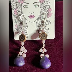 *Enchanted Bloom: Captivating Sterling Silver Earrings**